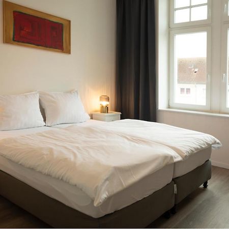Jaybnb - Apartment Direkt Am Hafen Mit Terrasse Und Uhd Tv Dortmund Eksteriør billede