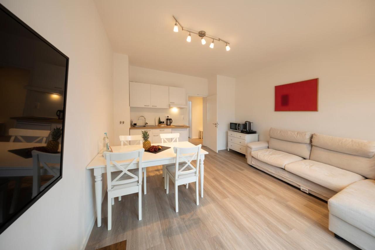 Jaybnb - Apartment Direkt Am Hafen Mit Terrasse Und Uhd Tv Dortmund Eksteriør billede